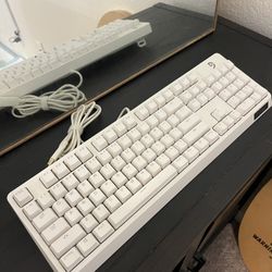 G900S Lite Mechanical Gaming Keyboard - Clicky Cherry MX Blue Switches