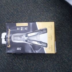 Leatherman Arc New in Box