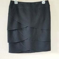 Black skirt Size 2 Worn once Like New 