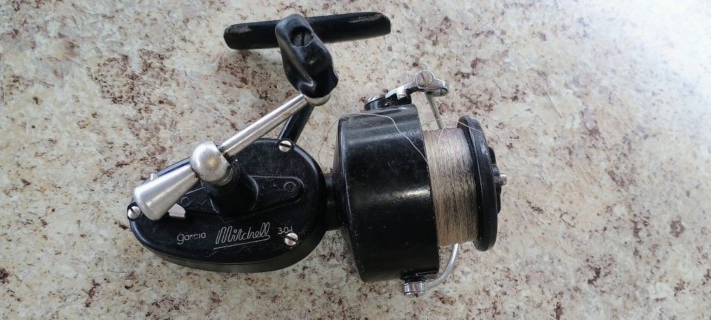 Fishing Reel 