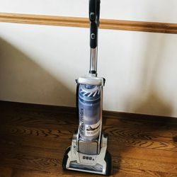 Electrolux Precision Brushroll Clean Upright Vacuum-EL8802A. Featuring Brushroll Clean Technology means no more hand removing tangled hair from your v