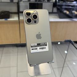 iPhone 15 Pro Max 512gb AT&T Cricket