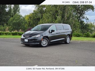 2022 Chrysler Voyager