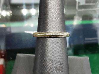 Women's Ring - Anniversary - Yellow Gold 14k (.585) 2.7 grams Size 7