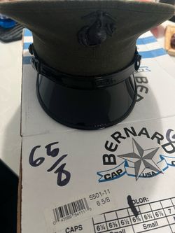 Fully assembled enlisted marine green service cover