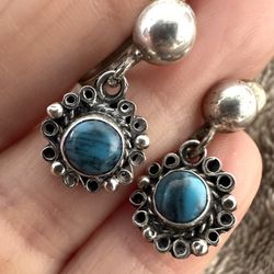 Joy Mexico  sterling silver  vintage  turquoise  screw back earrings