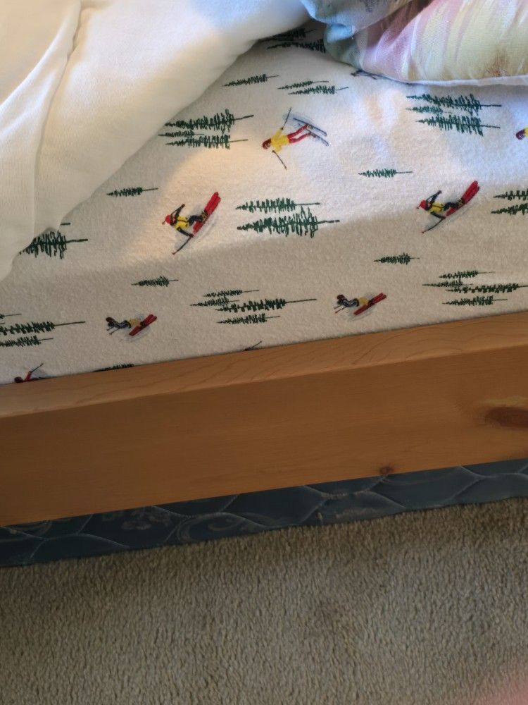Twin Bed