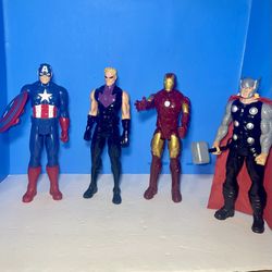 Lot 4 figures 12 “ Action Marvel Avengers Titan Hero Series Hasbro 2013