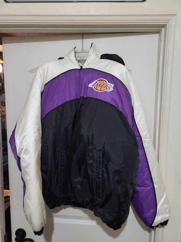 Los Angeles Lakers G-III Carl Banks NBA Down Puffer Jacket Mens XL Vintage Heavy