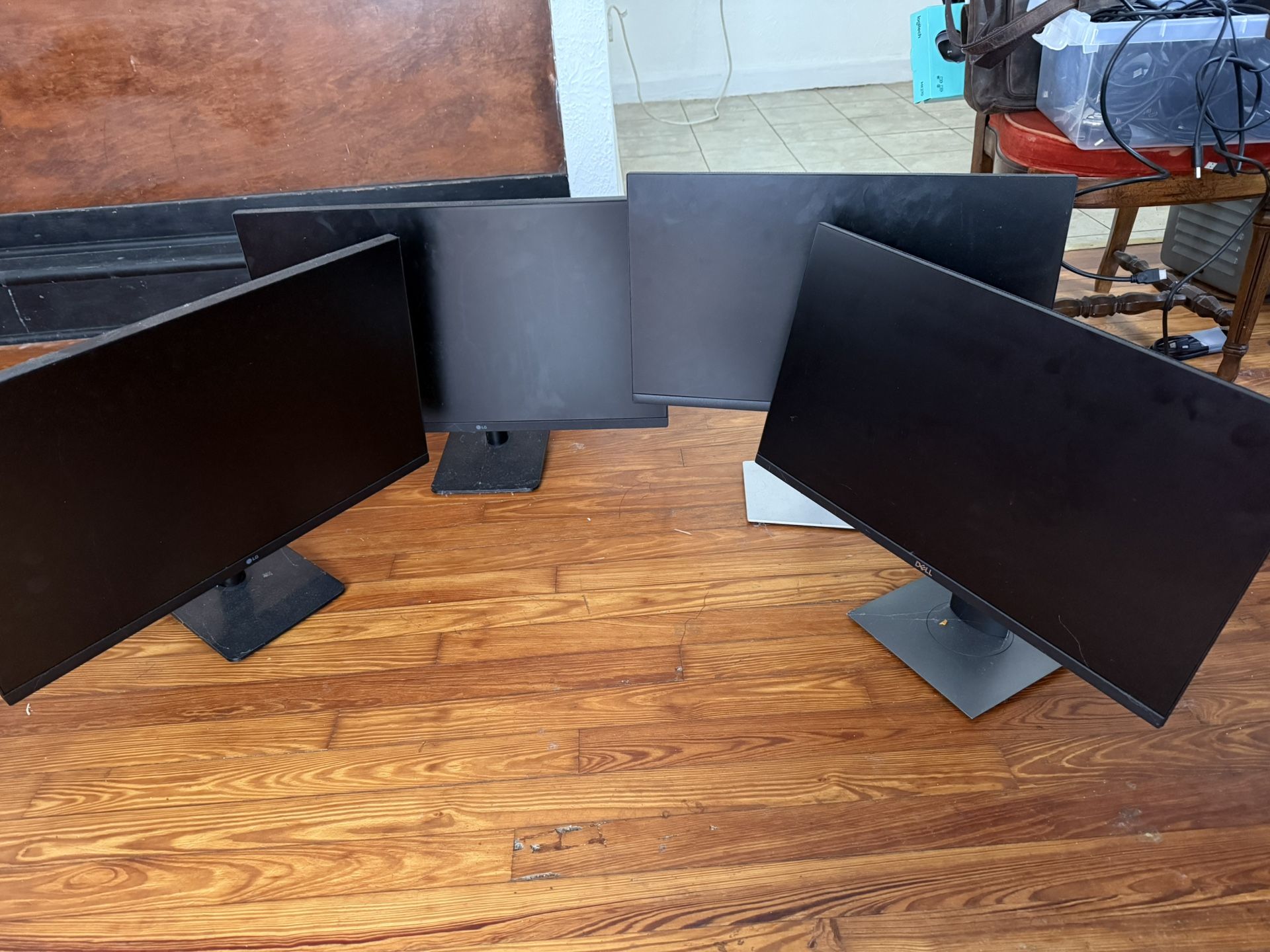 27” Computer Monitors