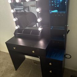 Vanity Desk 