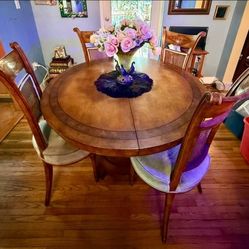 Wooden Round Dinner Table W Chairs