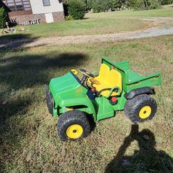 Child's John Deere Tractor
