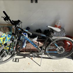 Cannondale Mountain Bike