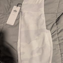 Alo Women's Leggings Sz XXS NEW