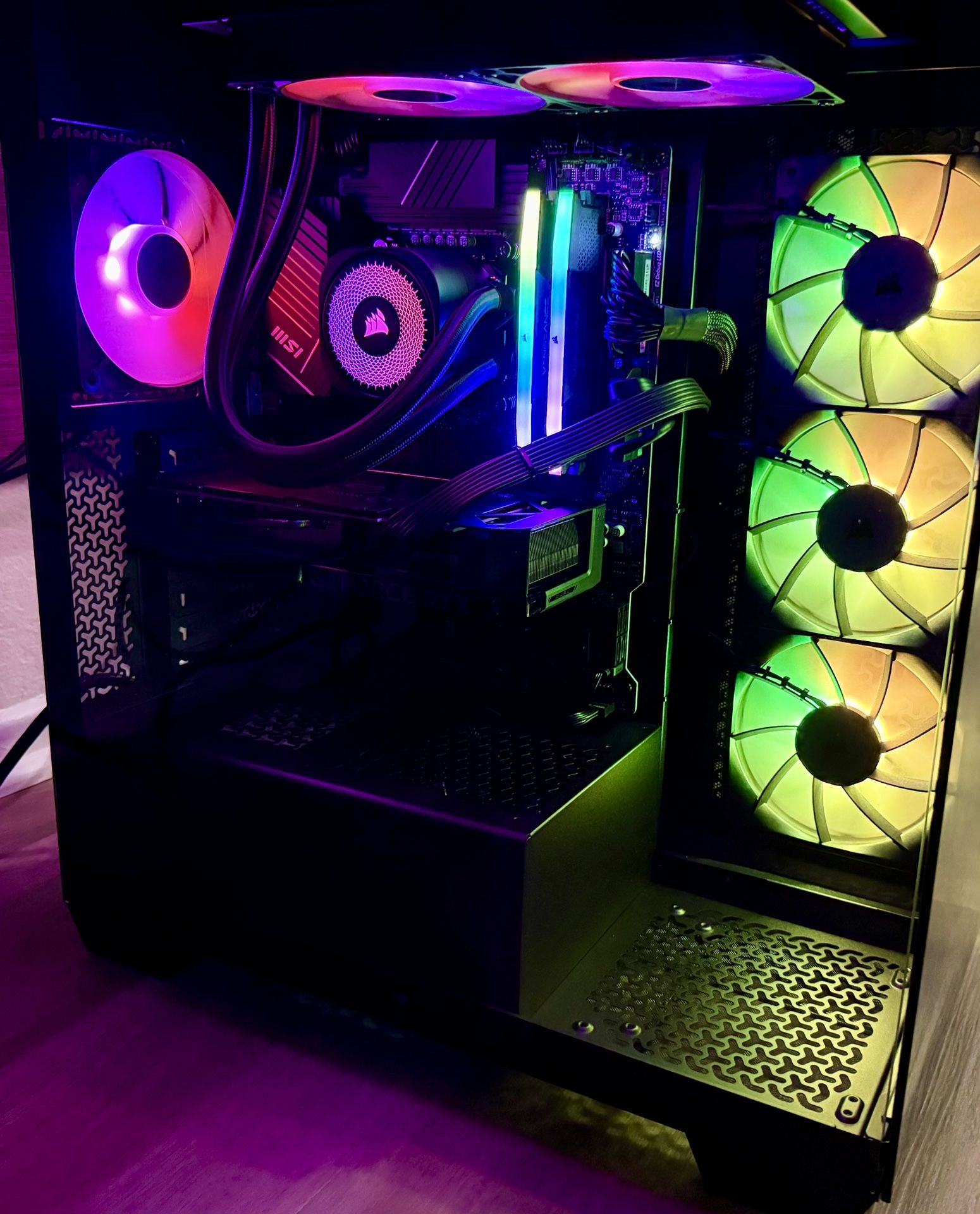 High-End Gaming PC – Intel i7-14700KF / RTX 4070 SUPER / 32GB DDR5 – BRAND NEW