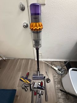 Dyson V15 Detect Total Clean Extra Cordless