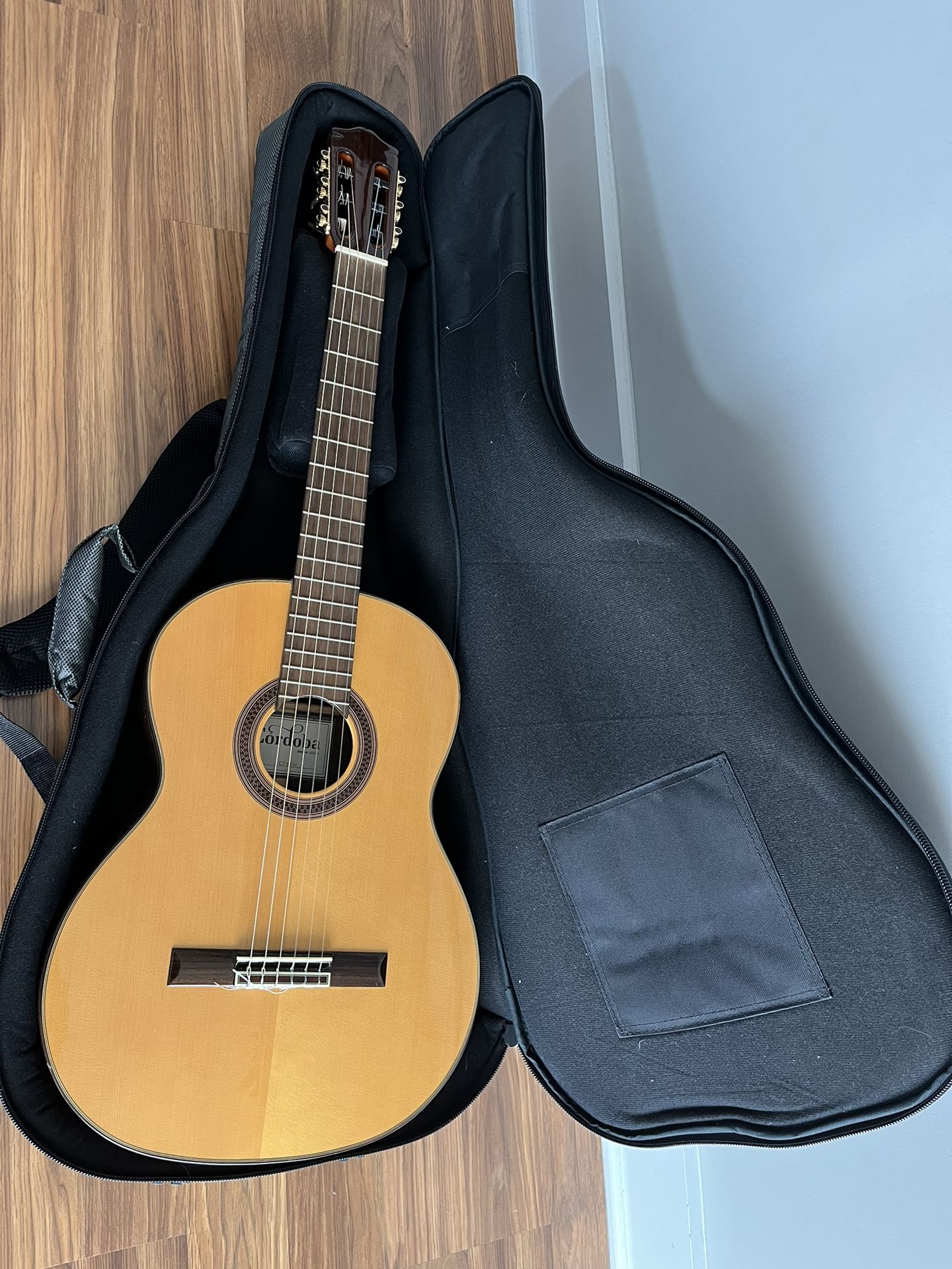 Cordoba C7 SP/IN Nylon-String Classical Acoustic Guitar Natural