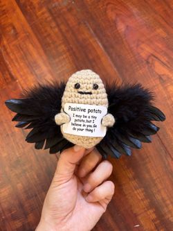 Costume feather wings for small animals and dolls