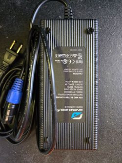 Onewheel XR  Charger