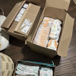 Tons Of Diapers, Size 3 And Size 4. 