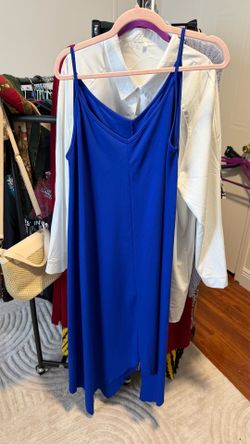 Women’s sleeveless comfortable dress
