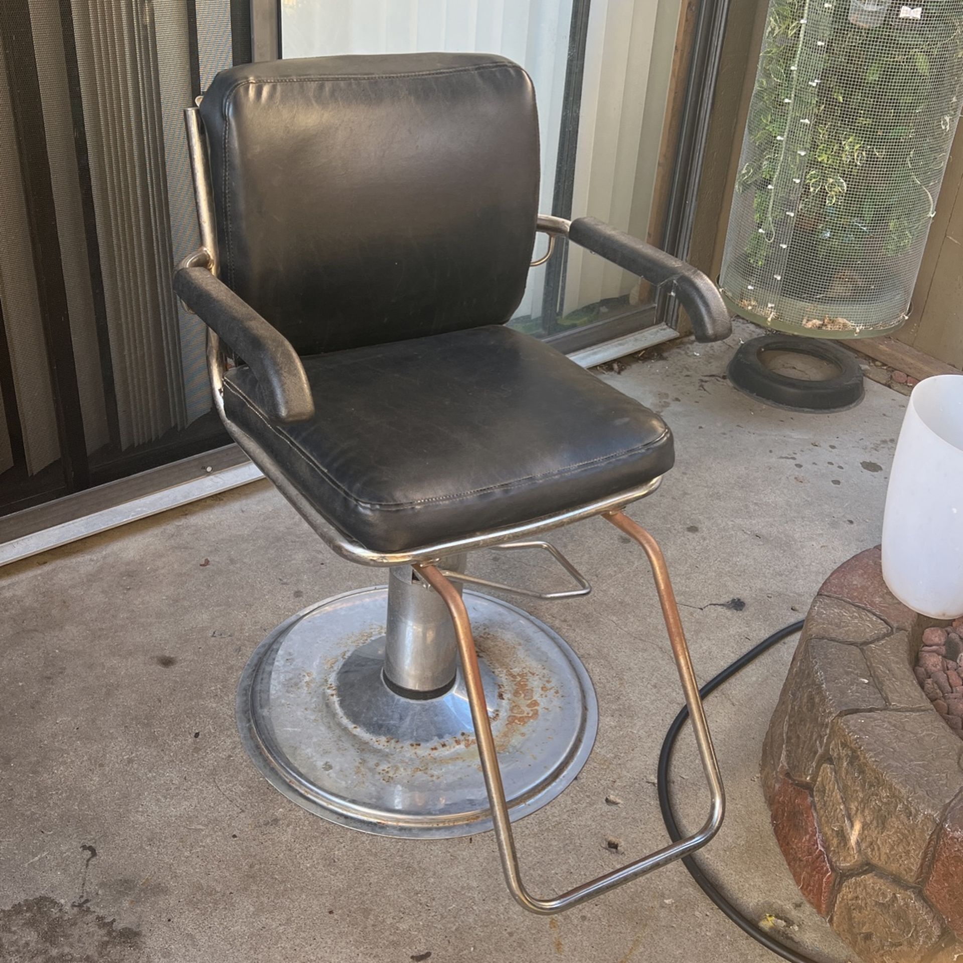 Hairstylist Chair Salon Chair