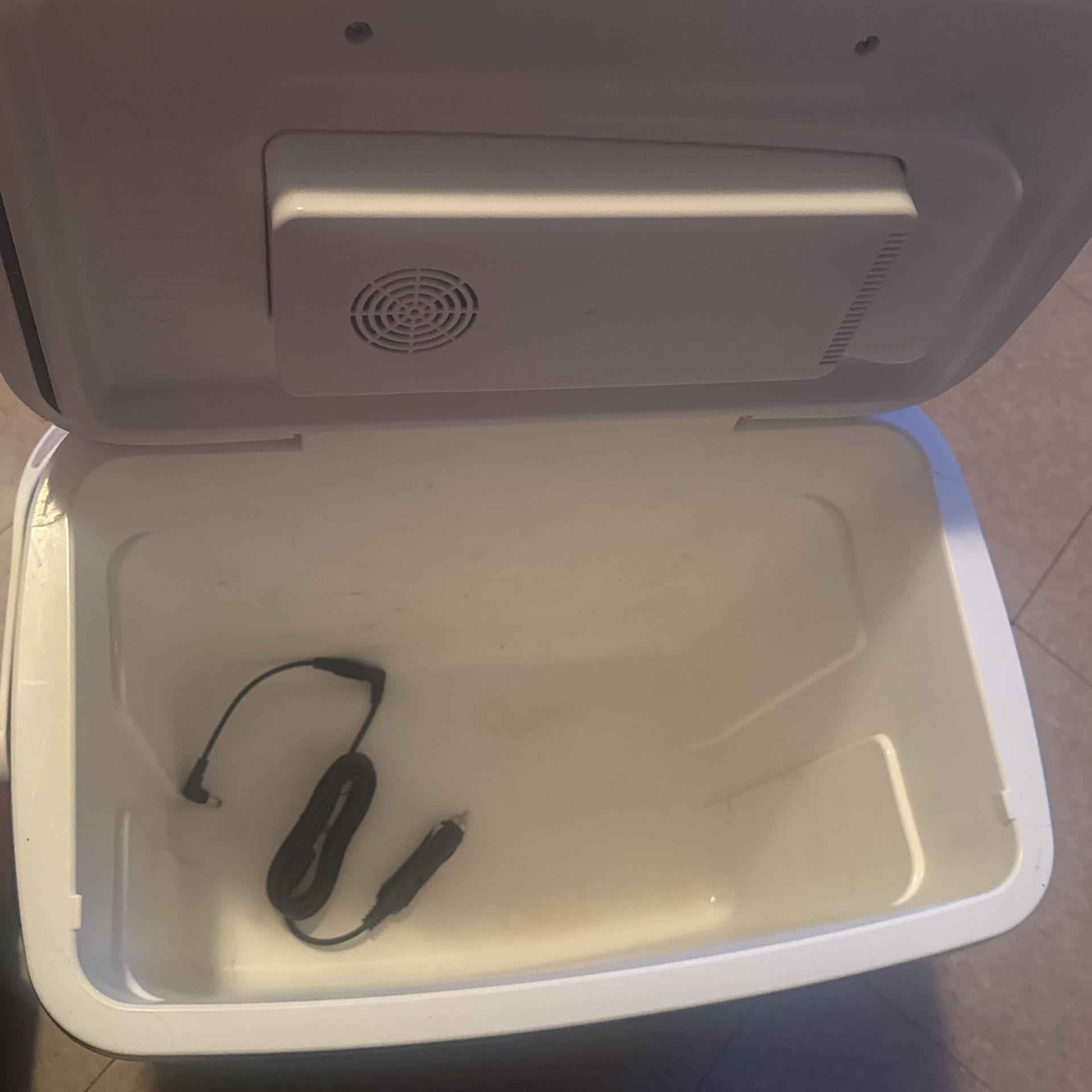 Igloo Recreational Vehiche Refrigenaration