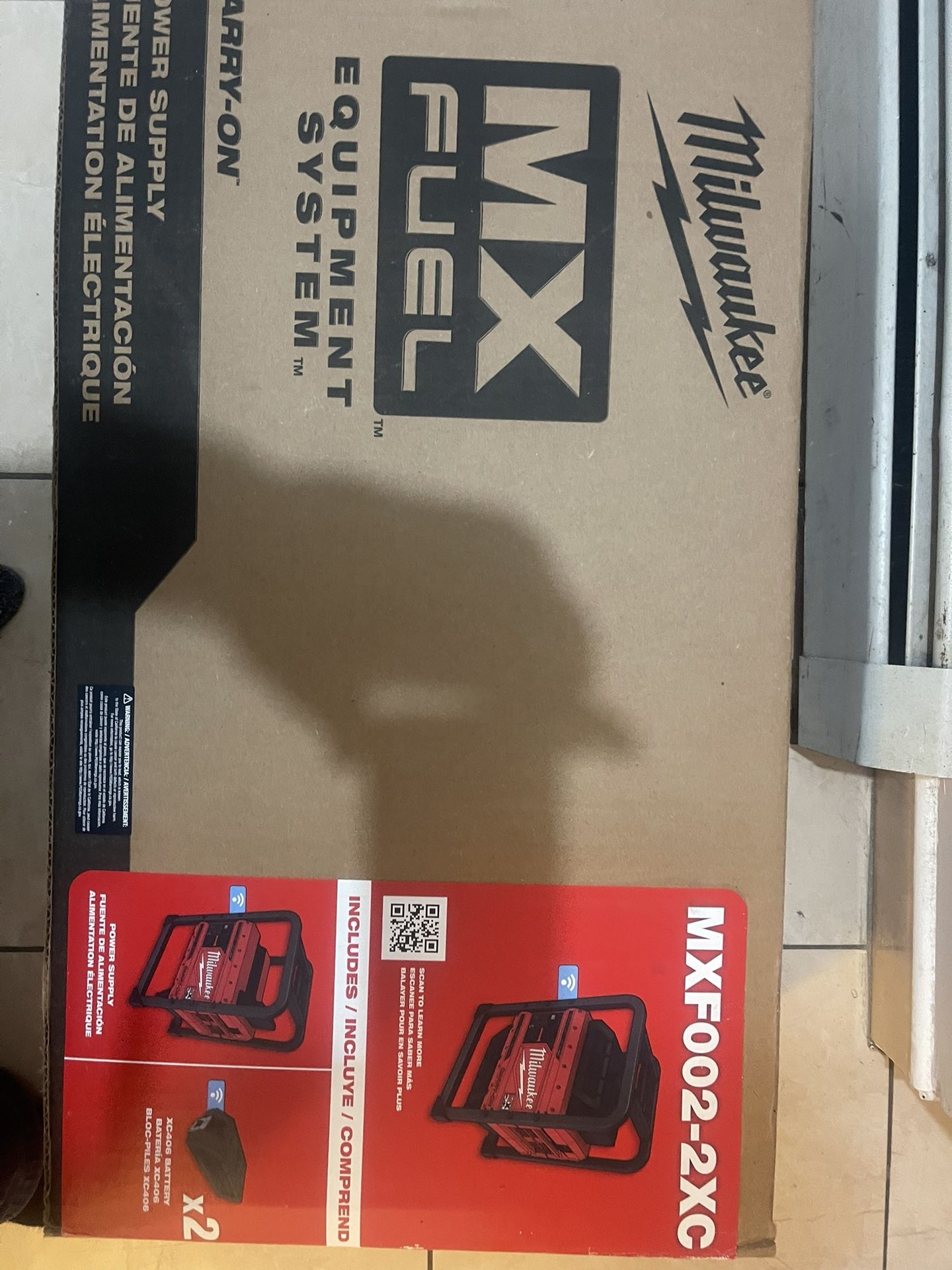 Milwaukee Battery Inverter 900 Or Best Offer 800 If Picked Up This Weekend