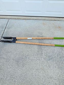 HOLE DIGGER