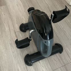 Wakeman Fitness Under Desk Bike and Pedal Exerciser with Calorie Counter 