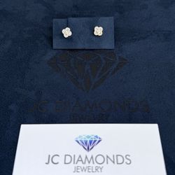 Earrings Small Star ⭐️ Diamonds 