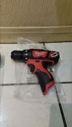 Milwaukee Drill M12
