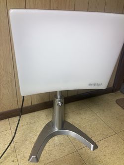 Carex Daylight Classic Plus Light Therapy Lamp Led Panel 