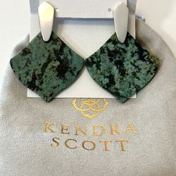 Kendra Scott Astoria Turquoise/Green Earrings
