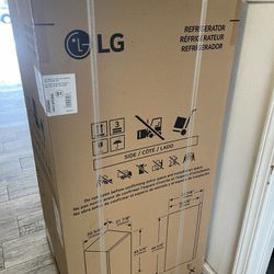 LG Small Refrigerator 6cu Ft  Brand New 