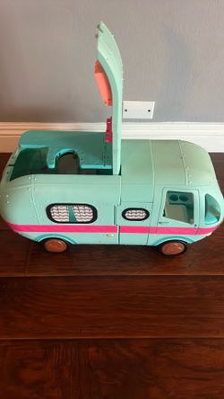 LOL Surprise 2-in-1 Glamper Camper  WORKING lights & sound
