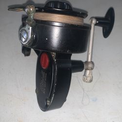 Fishing Reel 