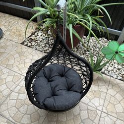 SMALL PET BED EGG CHAIR 