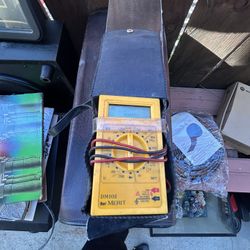 Multimeter Dm10s
