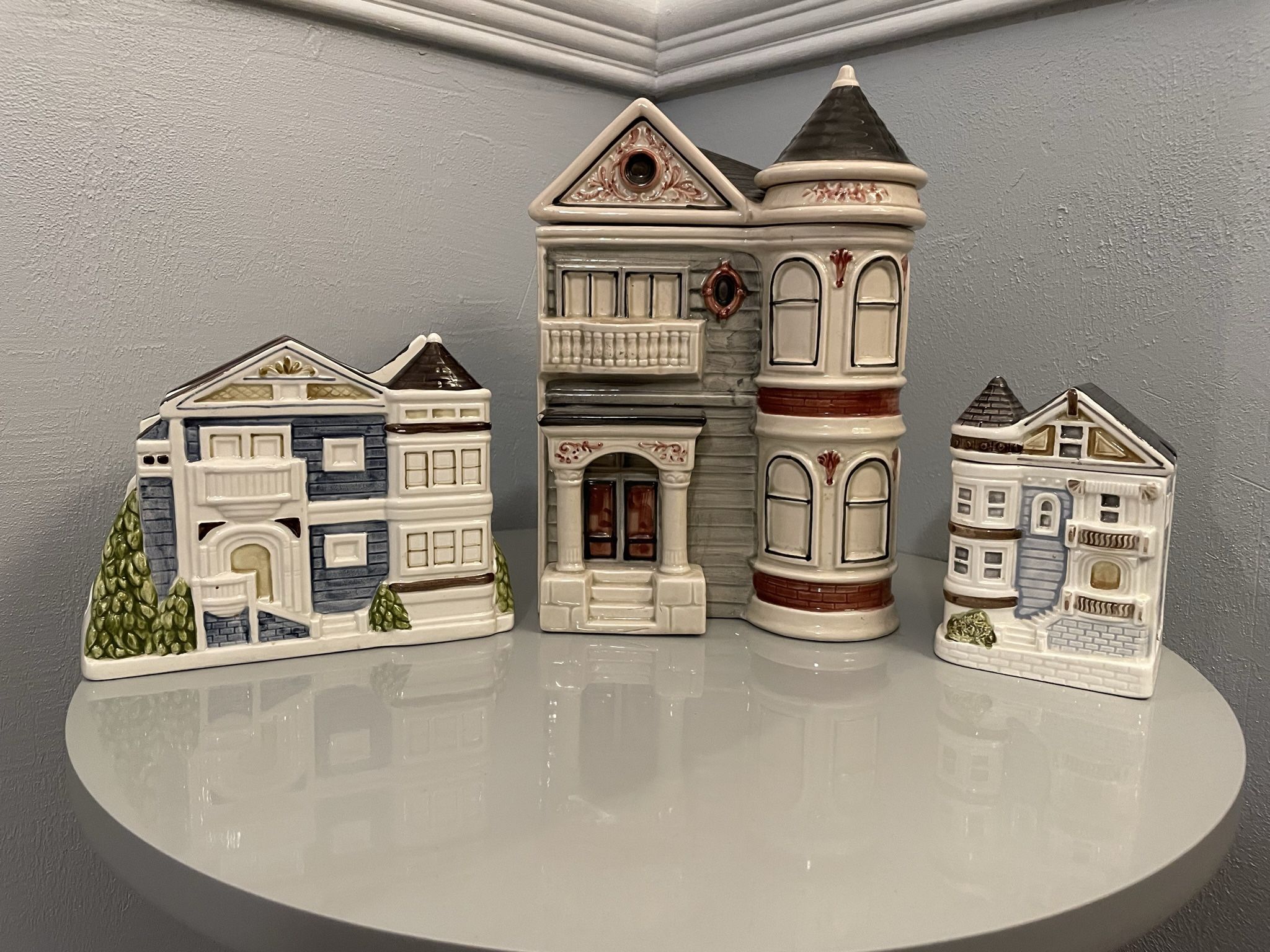 Vintage Otagiri Victorian House Lot