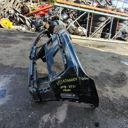 2018-2021 Volkswagen Tiguan Front Bumper Cover 