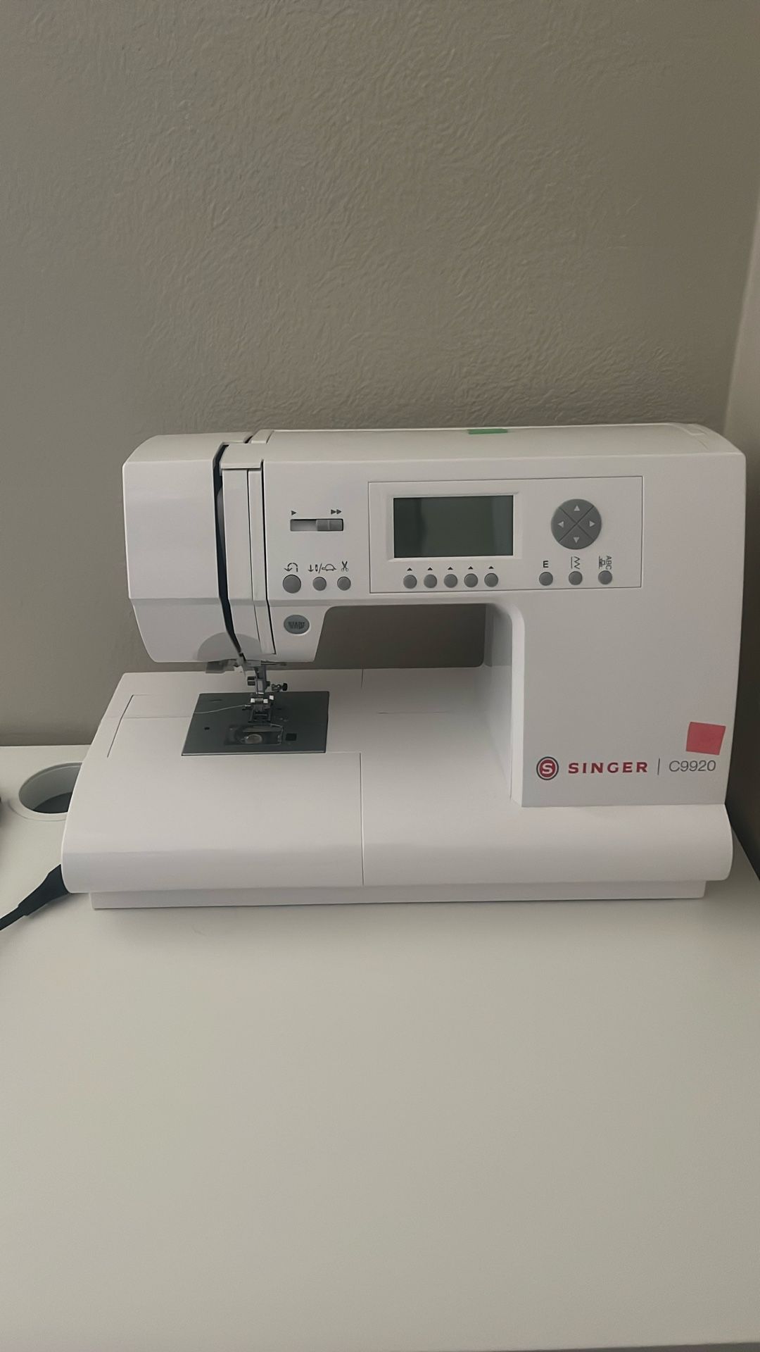 Singer C9920 Sewing Machine 