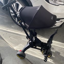 Doona Liki Trike Midnight Edition