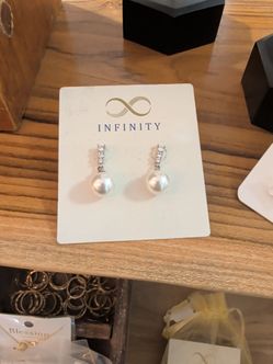 Pearl earrings
