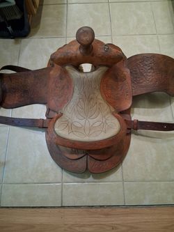 Saddle