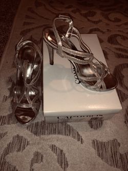 Silver heels 71/2