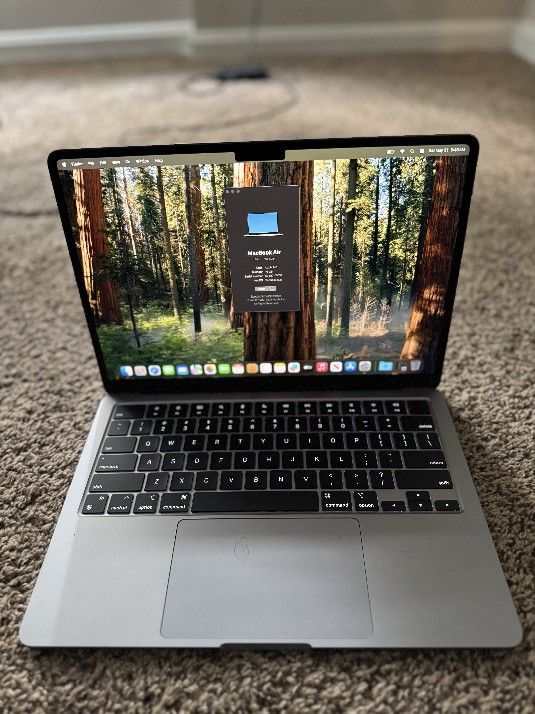 MacBook Air M3 2024 16gb
