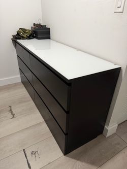 Full Size Dresser