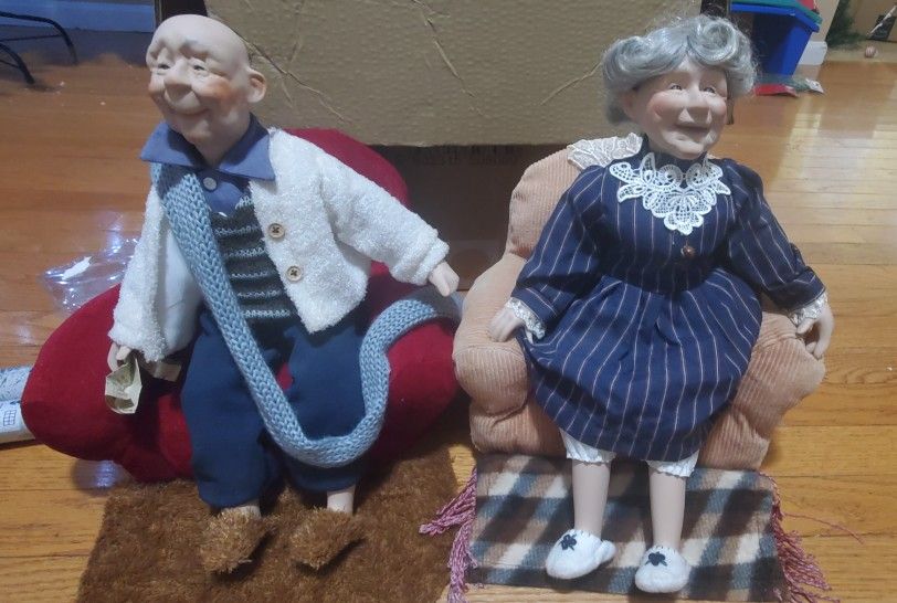 Vintage Antique Old Man And Lady With Couches